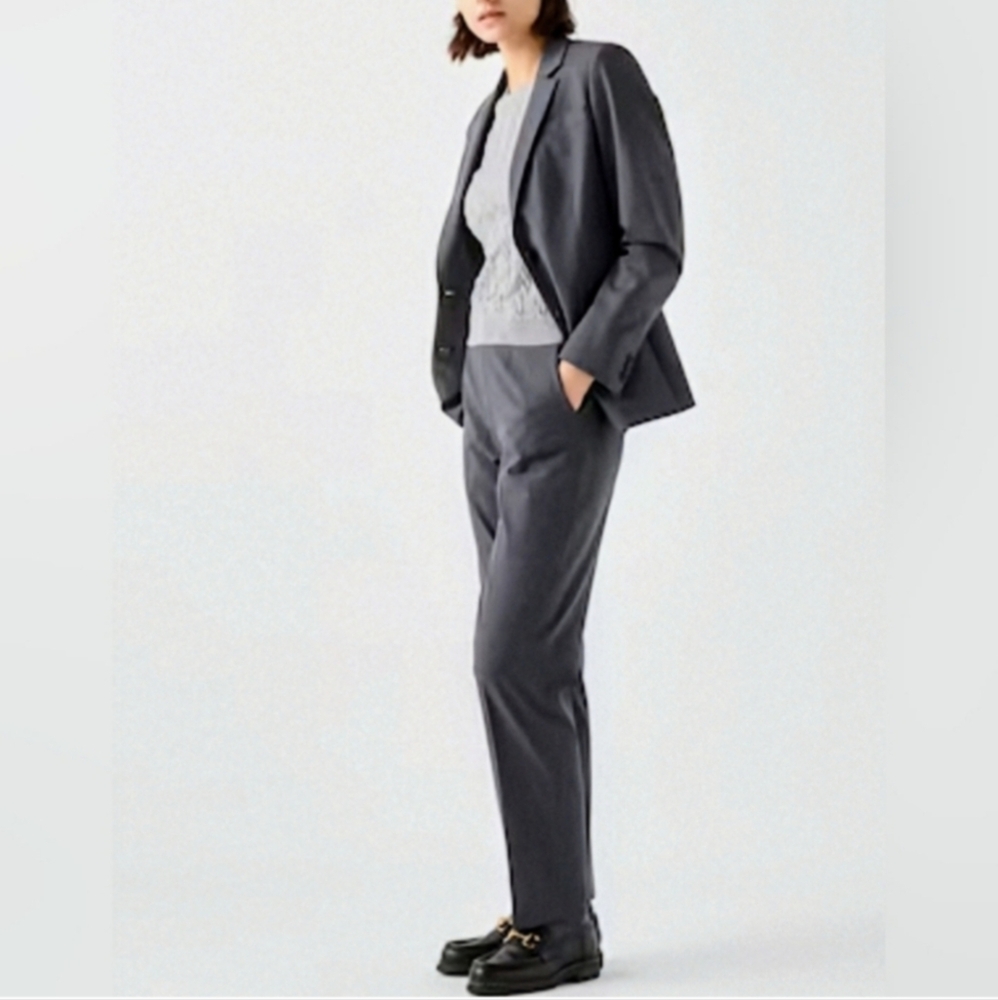 Uniqlo Women's Grey Pants High Rise Trousers Size 10